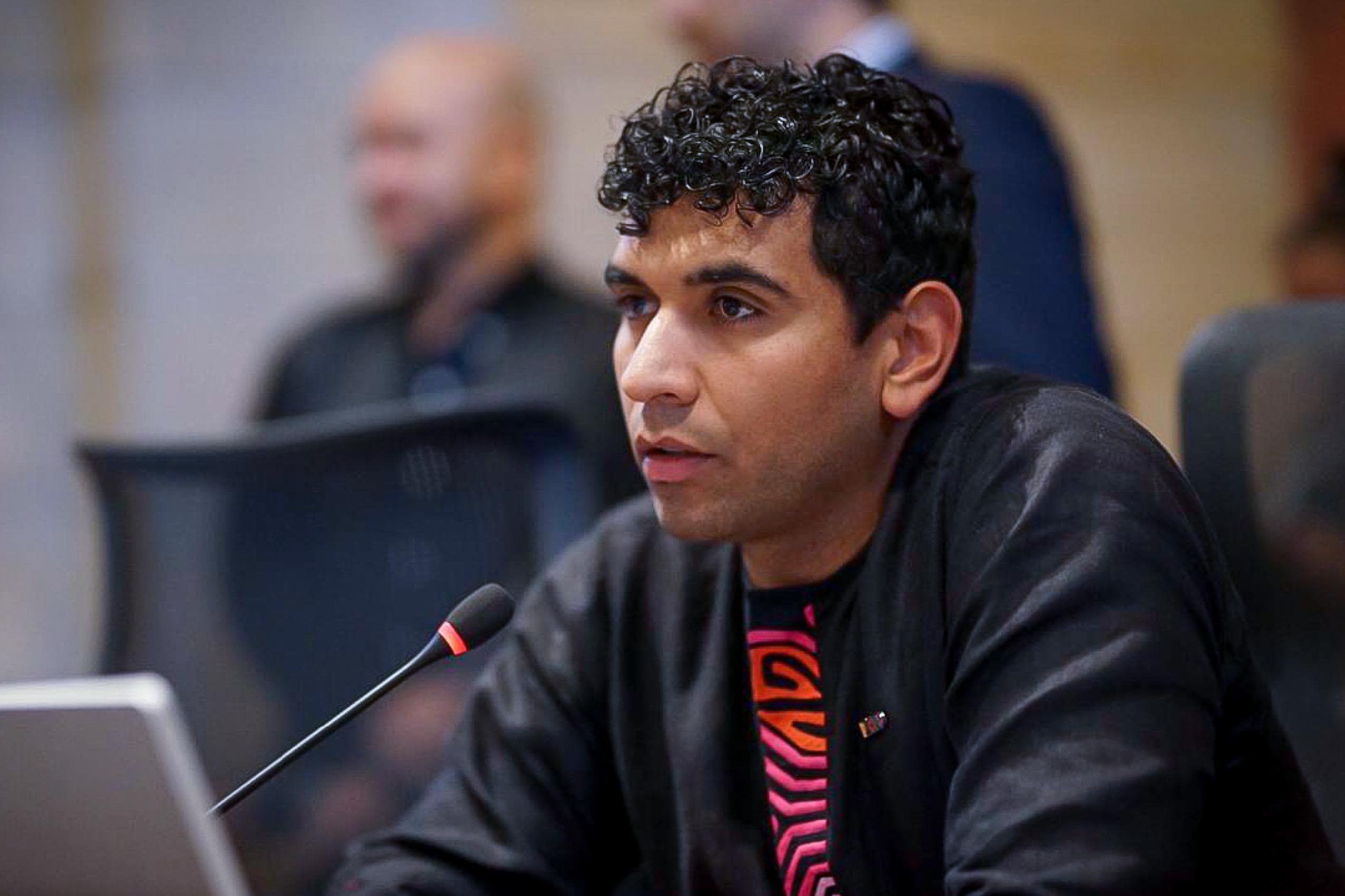 La coherencia no pelea con nadie, el escándalo de David Racero