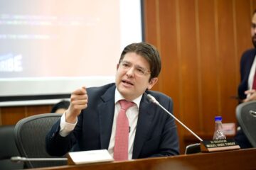 Miguel Uribe Turbay o cómo la violencia política en Colombia nunca desapareció